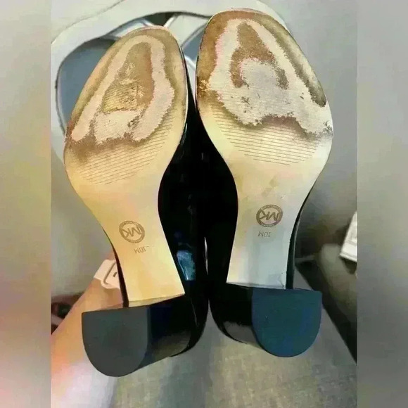 Michael Kors Bayville Pump Size 10M - Picture 7 of 7